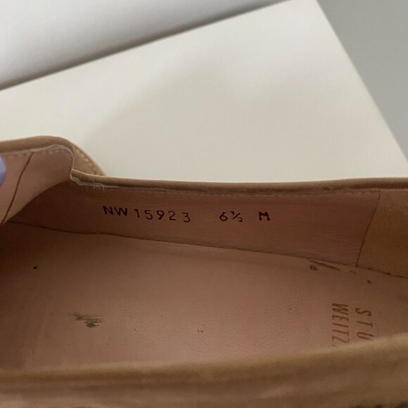 STUART WEITZMAN Guything Wingtip Tassel Tan Leather Loafers Sz 6.5 - Picture 6 of 6